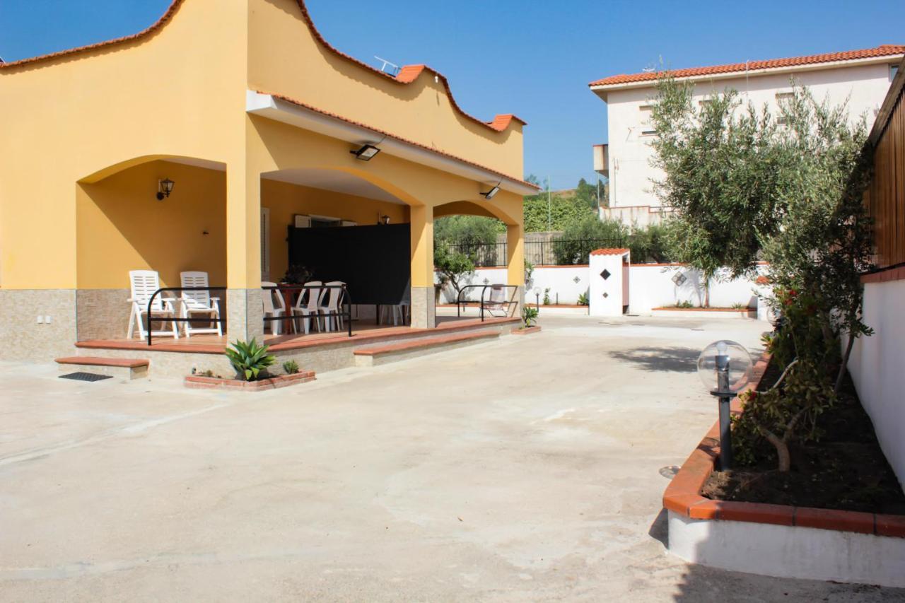 Villa Rosanna Sciacca Luaran gambar